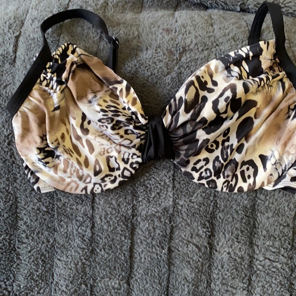 Leopard print bathing suit top - Picture 1 of 2